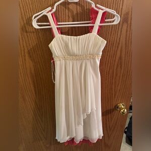 City Triangles white Dress with sequin detail